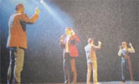 »maybebop« beim viel um jubelten Auftritt im Arnsberger Sauerlandtheater.